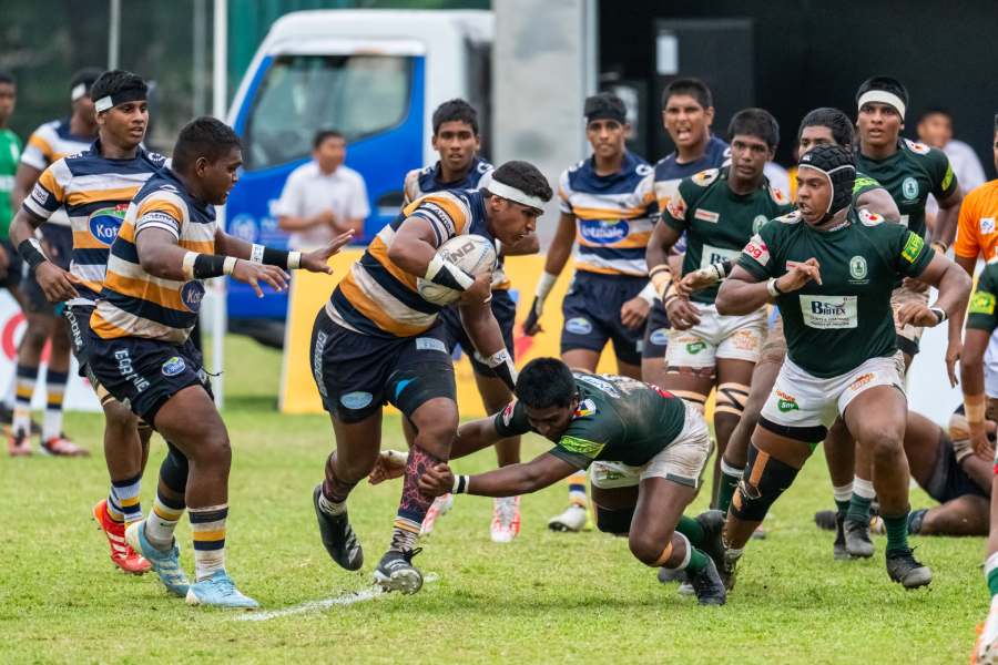 St. Peter’s edge Isipathana in scrappy Cup Championship affair