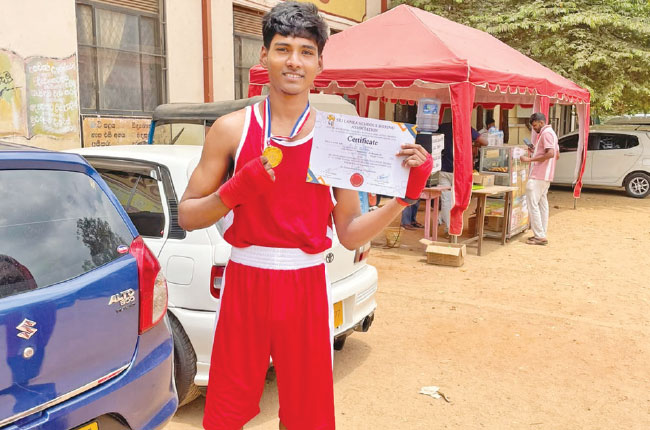 Lone Pathanian Ishan Induwara Punching Above All to Claim All-Island U-19 Boxing Gold